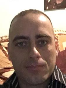 Sisco 46 éves férfi, Pest megye
