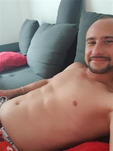 Smileboy 37 éves férfi, Pest megye