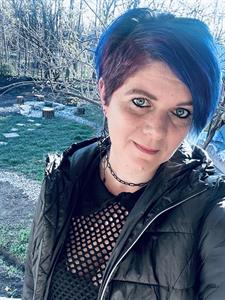 Sonic 37 éves nő, Békés megye