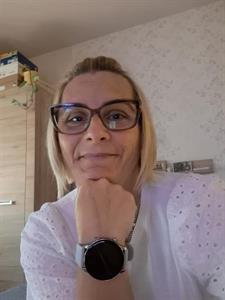 Szabcsika 49 éves nő, Heves megye