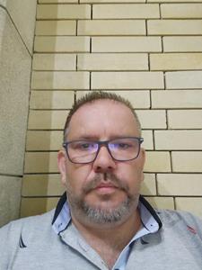Szabi 46 éves férfi, Heves megye