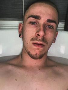 Szabolcs 19 éves férfi, Zala megye