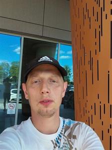 Szeibert099 35 éves férfi, Győr-Moson-Sopron megye