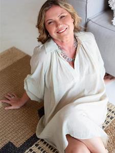 Szidi 50 éves nő, Budapest