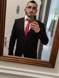 Szili 26 éves férfi, Heves megye