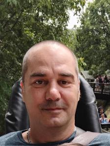 TIBI 47 éves férfi, Békés megye