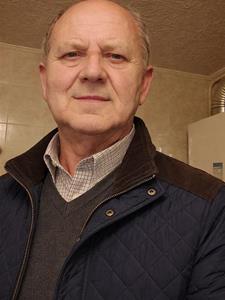 Tibor 65 éves férfi, Heves megye