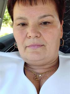Timcsi 55 éves nő, Baranya megye