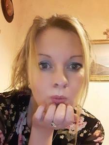 Timi 41 éves nő, Szabolcs-Szatmár-Bereg megye