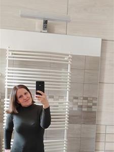 Timi 37 éves nő, Vas megye