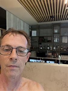 Tomi 51 éves férfi, Veszprém megye