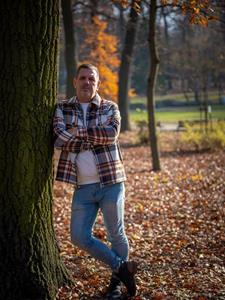 TuTi 52 éves férfi, Komárom-Esztergom megye