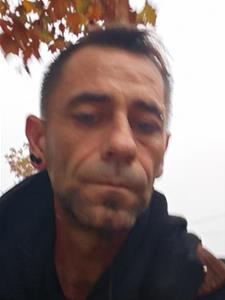 Valaki 44 éves férfi, Csongrád megye