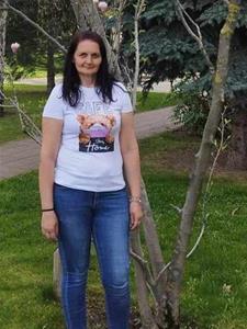 Valéria 48 éves nő, Heves megye