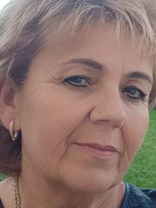 Viki 59 éves nő, Szabolcs-Szatmár-Bereg megye