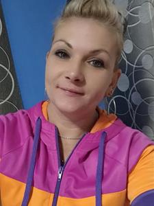 Viki 40 éves nő, Baranya megye