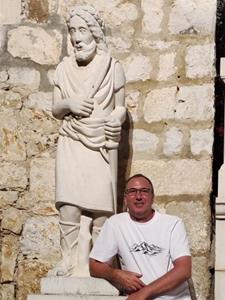 Viktor  49 éves férfi, Békés megye