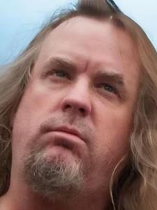 VWY1228 51 éves férfi, Komárom-Esztergom megye