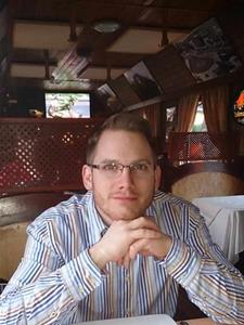 Zoli 43 éves férfi, Budapest