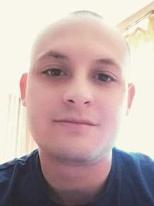 Zoli 33 éves férfi, Fejér megye