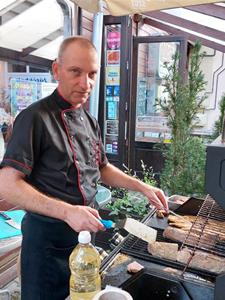 Zoli 50 éves férfi, Veszprém megye