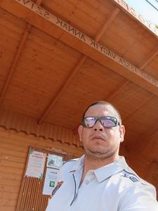 Zseni 40 éves férfi, Jász-Nagykun-Szolnok megye