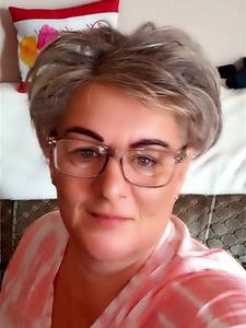 Zsike 54 éves nő, Hajdú-Bihar megye