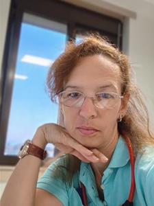 Zsófi 46 éves nő, Veszprém megye