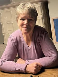 Zsuzsa 59 éves nő, Pest megye