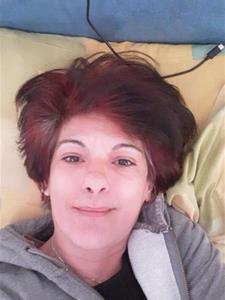 Zsuzsi 52 éves nő, Budapest