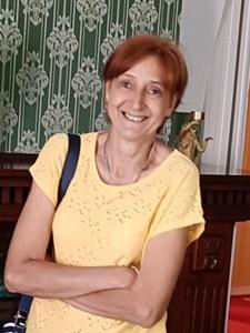 Zsuzsi  57 éves nő, Jász-Nagykun-Szolnok megye
