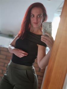 Zsuzska 37 éves nő, Vas megye